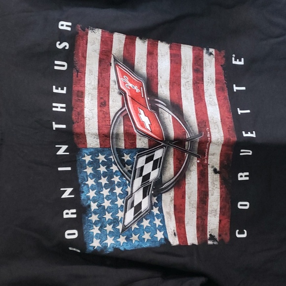 GM officially licensed NWT Corvette T shirt - Picture 3 of 4
